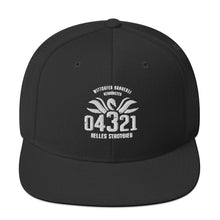 Laden Sie das Bild in den Galerie-Viewer, Cap mit Logo-Stickereien und geradem Schirm