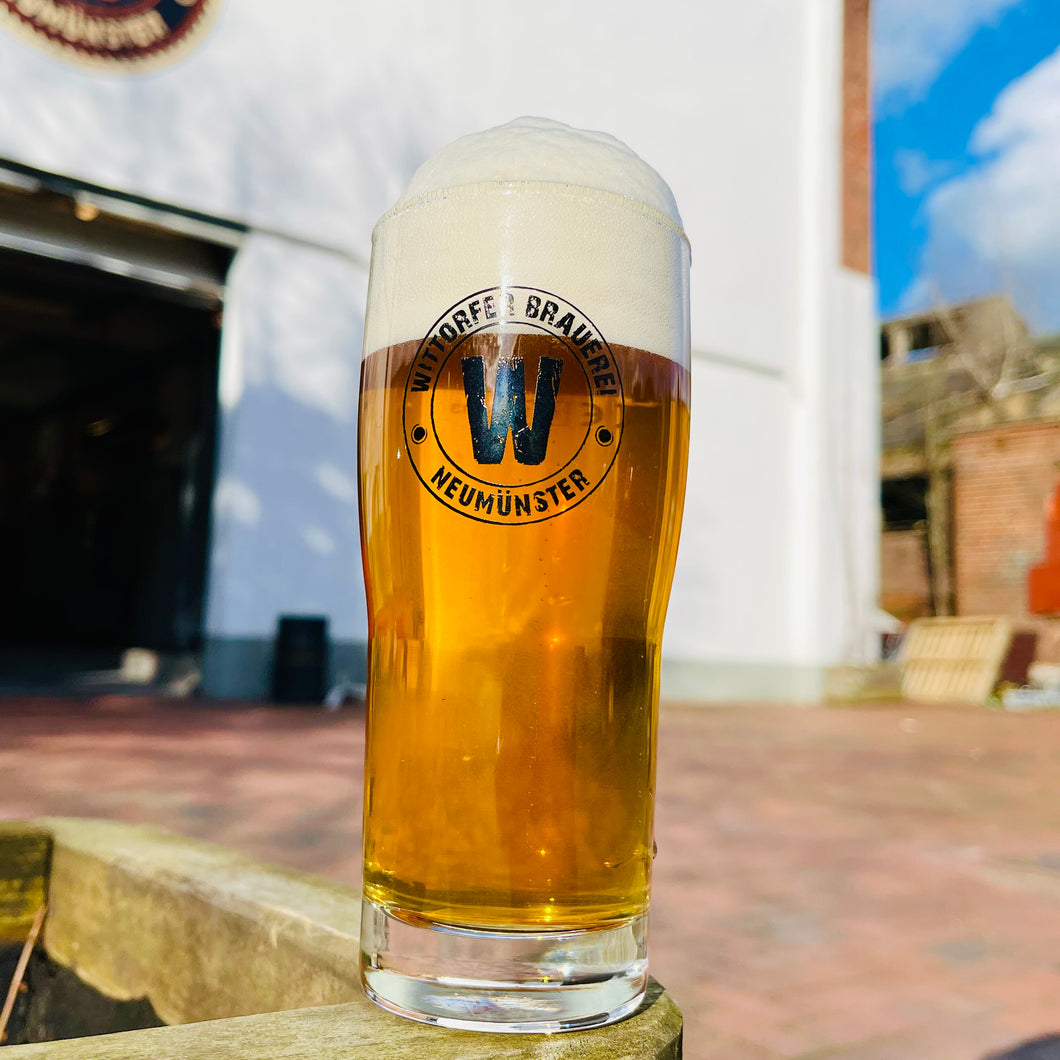 WB BREWHOUSE BECHER